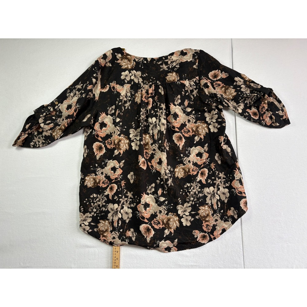 NWT MPH Collection Black Floral Zip Neck Roll Sleeve Tunic Blouse Plus Size 1X - Picture 2 of 6